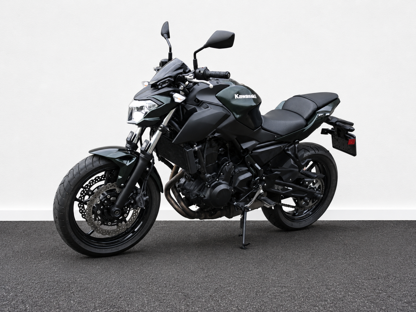 Kawasaki Z650 ABS 2018 | 19.604 km | Ferrari Verde